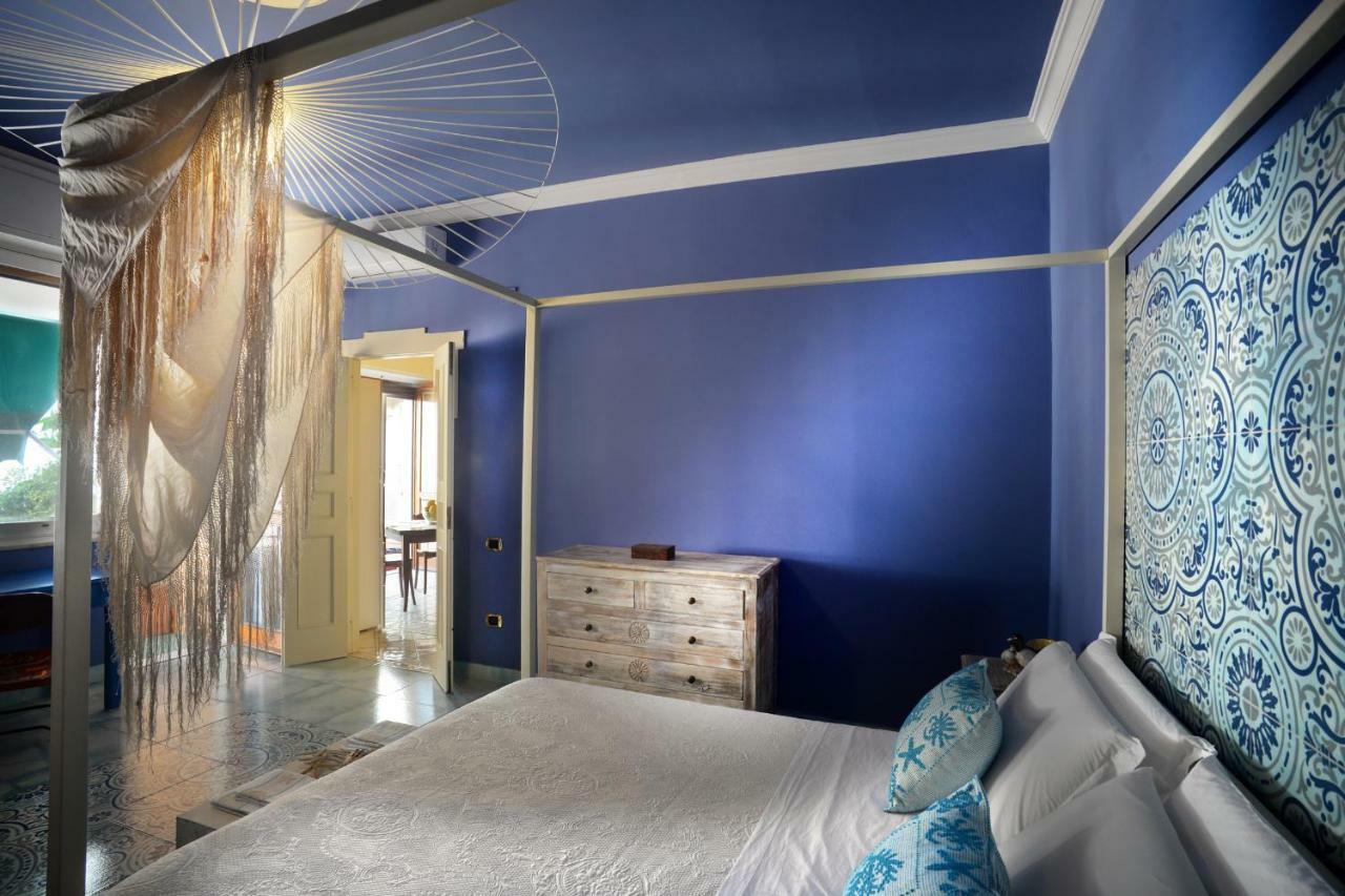Donna Filomena Casa Vacanza Di Charme ซาแลร์โน ภายนอก รูปภาพ