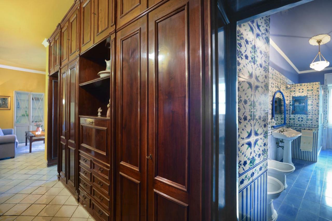 Donna Filomena Casa Vacanza Di Charme ซาแลร์โน ภายนอก รูปภาพ
